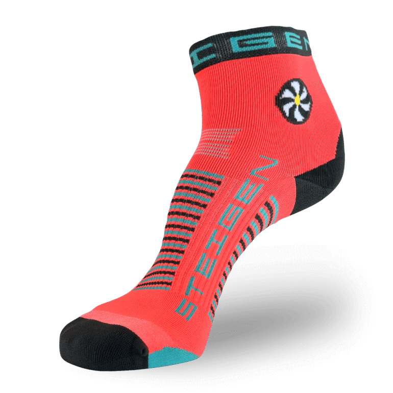 Vector Red Running Socks ¼ Length